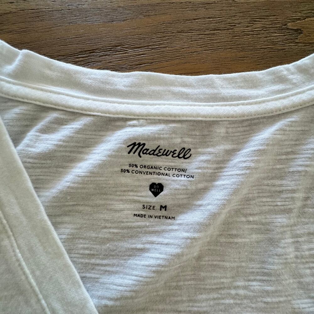 Madewell V-Neck Slub T-Shirt - Size M - Picture 6 of 6